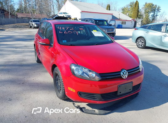 2010 Volkswagen Golf - Image 1 of 5