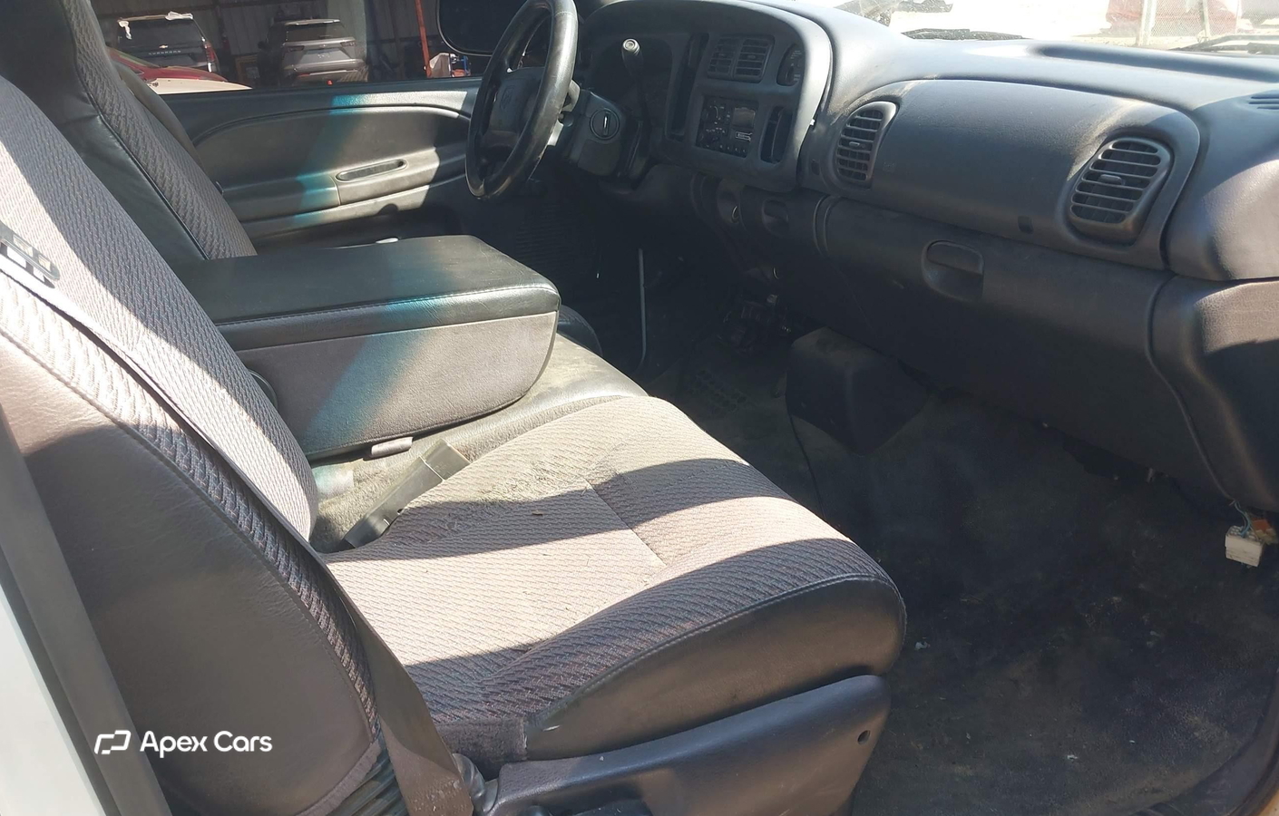 Dodge RAM 2002