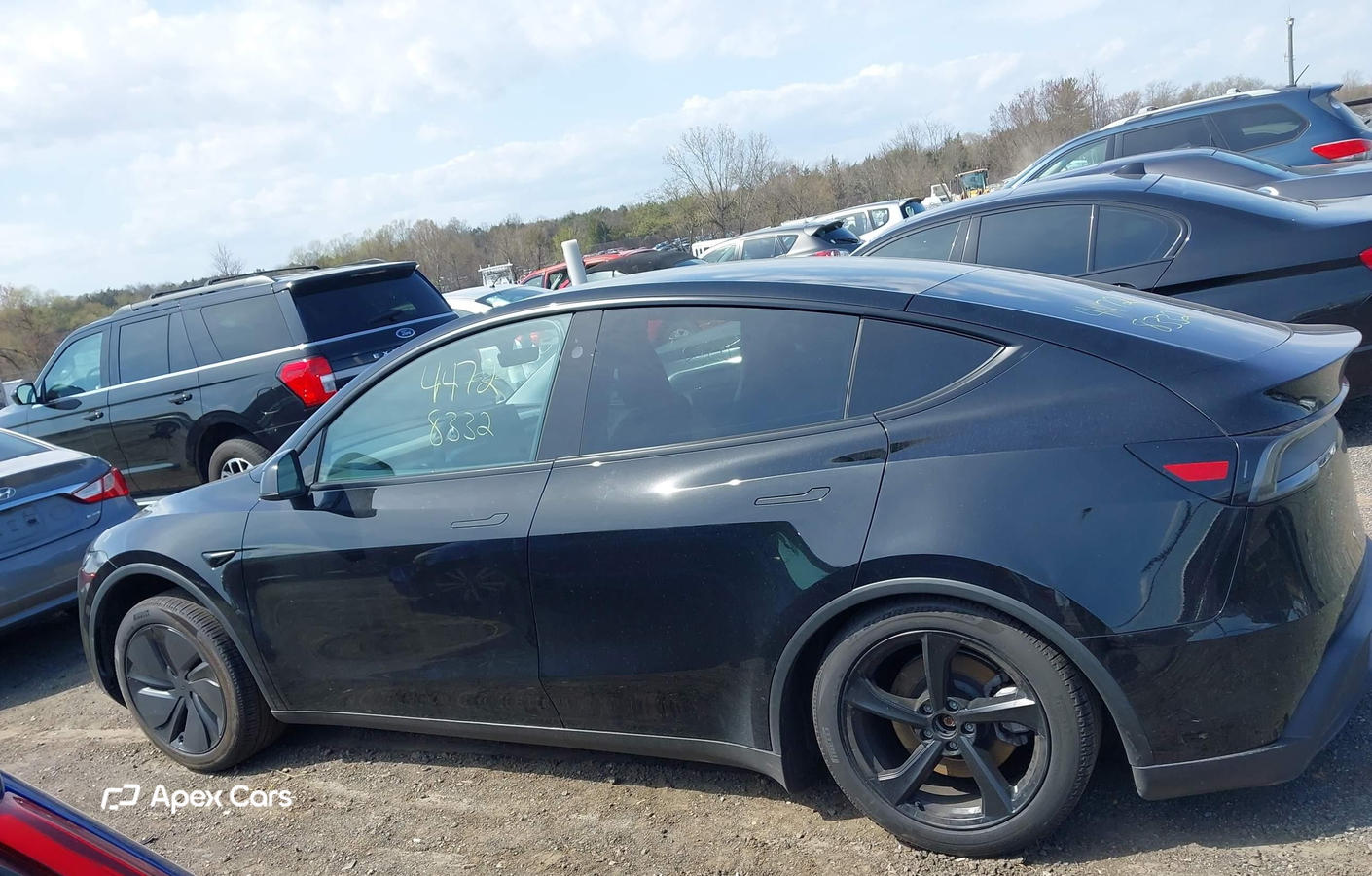 Tesla Model Y 2026