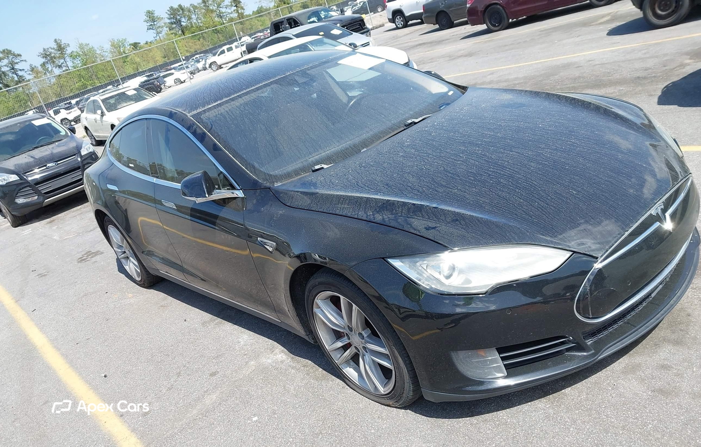 Tesla Model S 2015