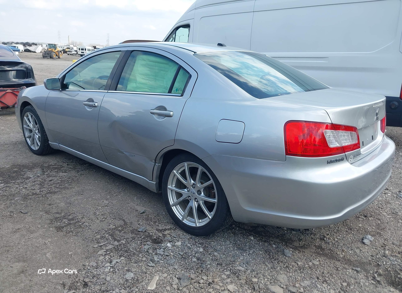 Mitsubishi Galant 2012