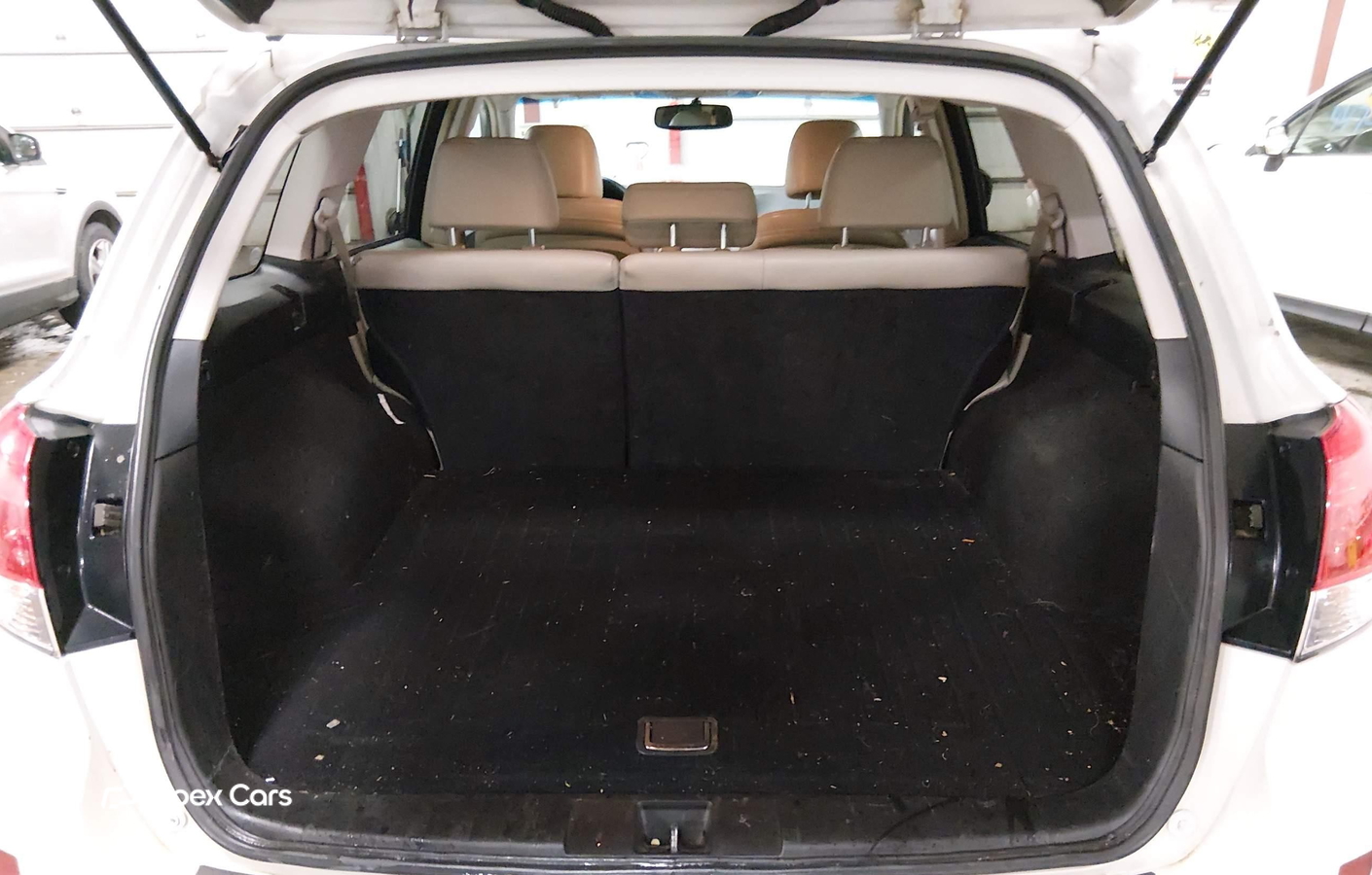 Subaru Outback 2011