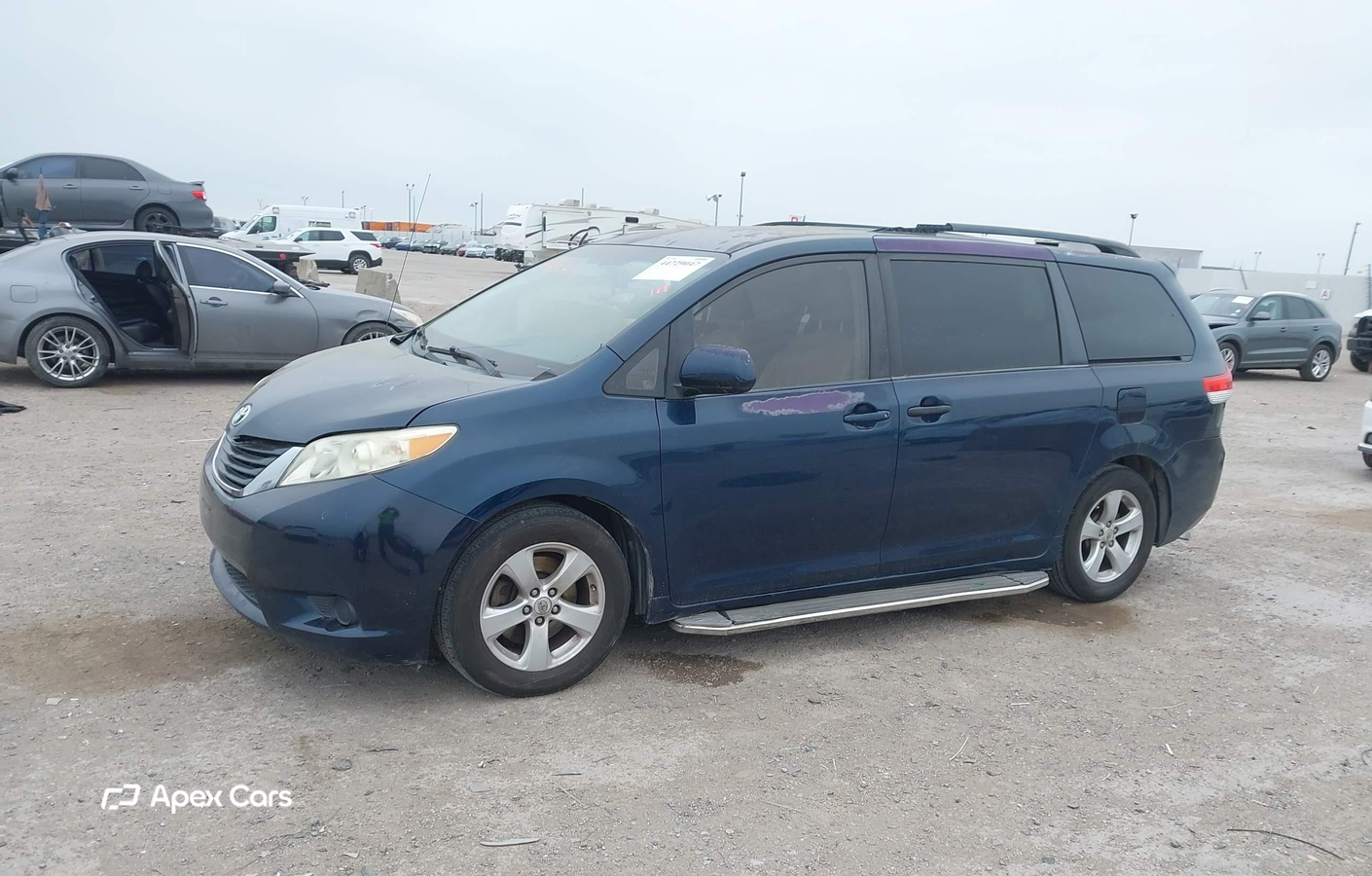 Toyota Sienna 2012