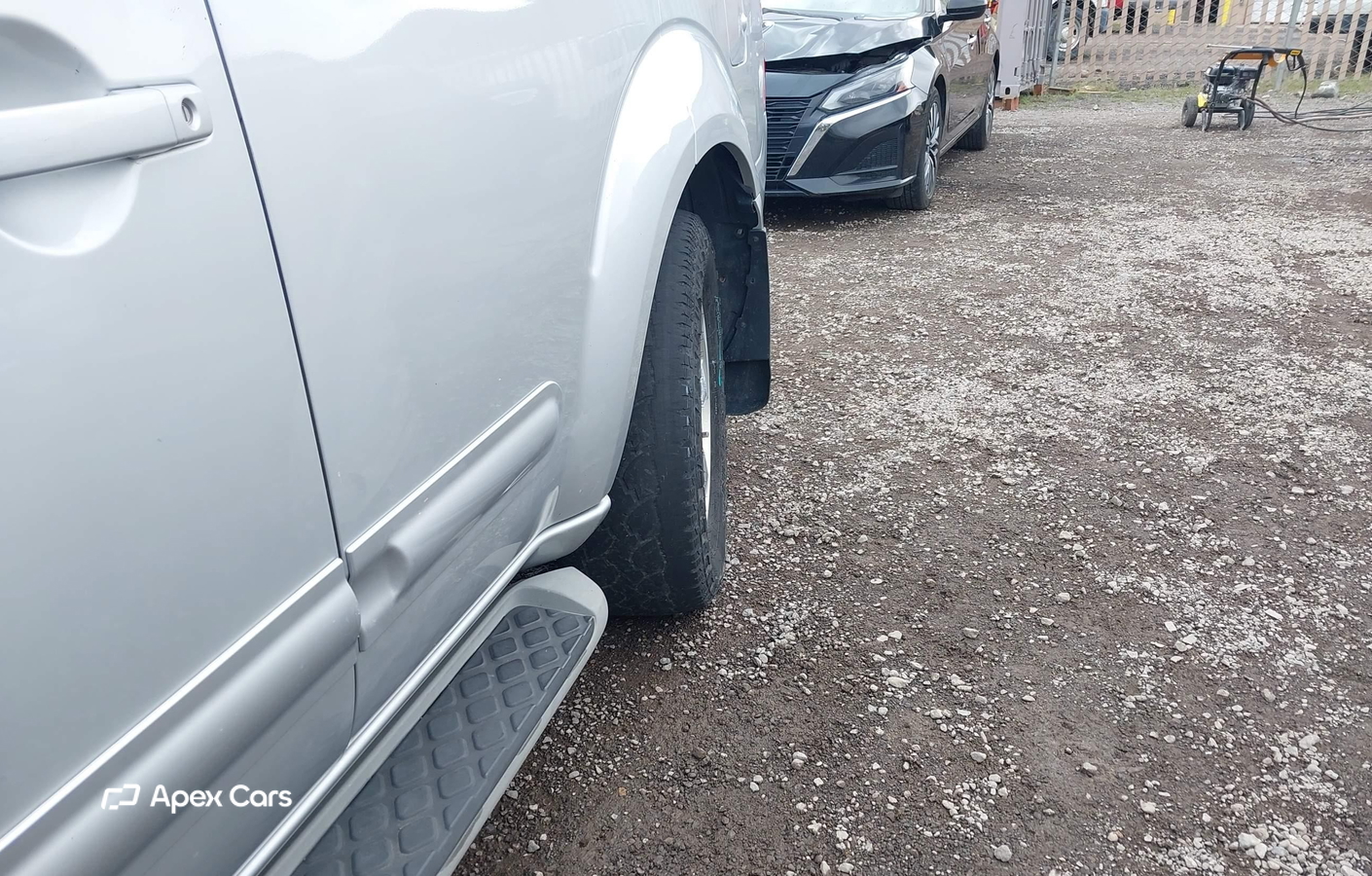 Nissan Pathfinder 2012