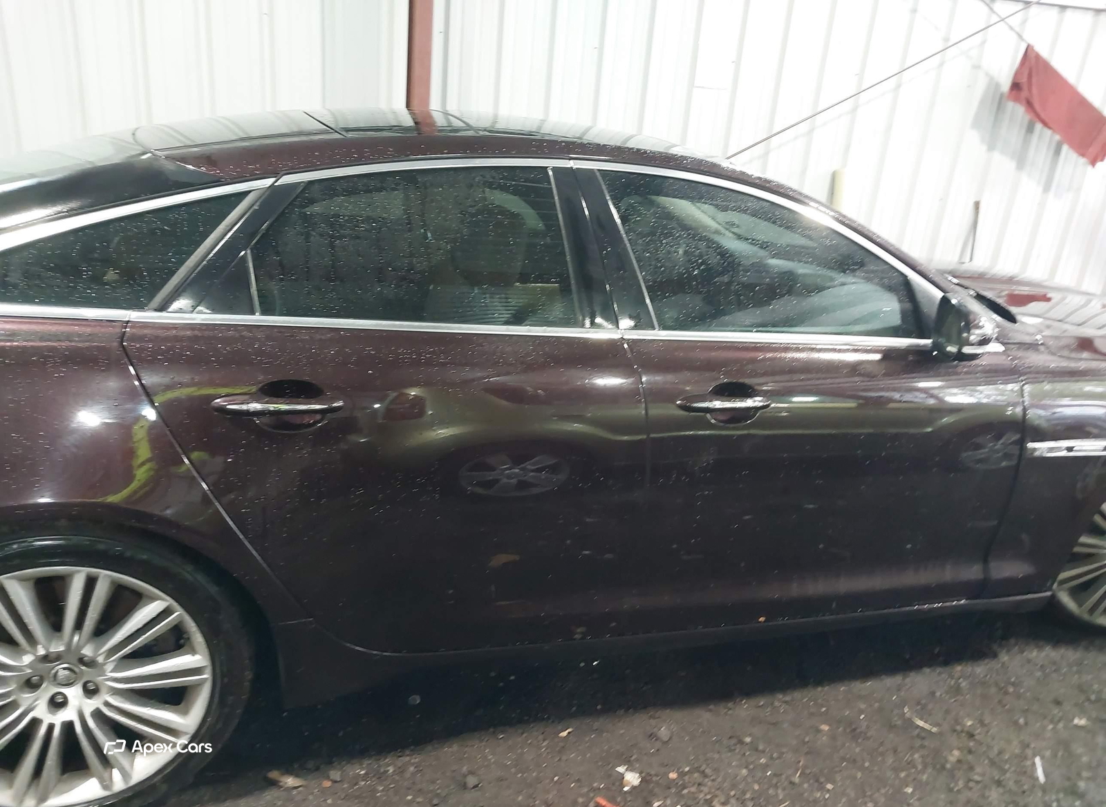 Jaguar XJ 2011