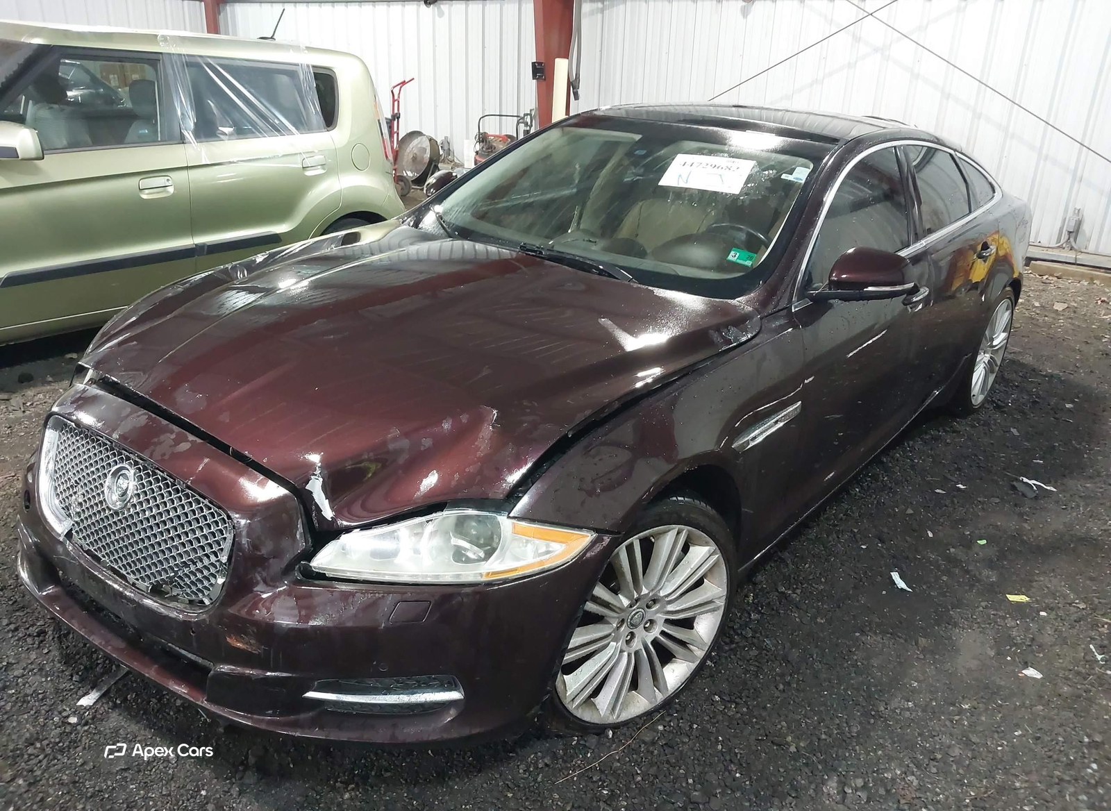 Jaguar XJ 2011