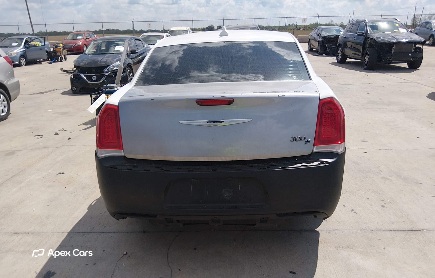 Chrysler 300 2016