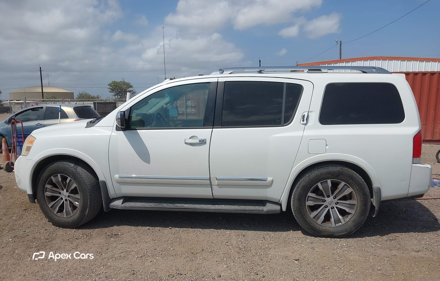 Nissan Armada 2015