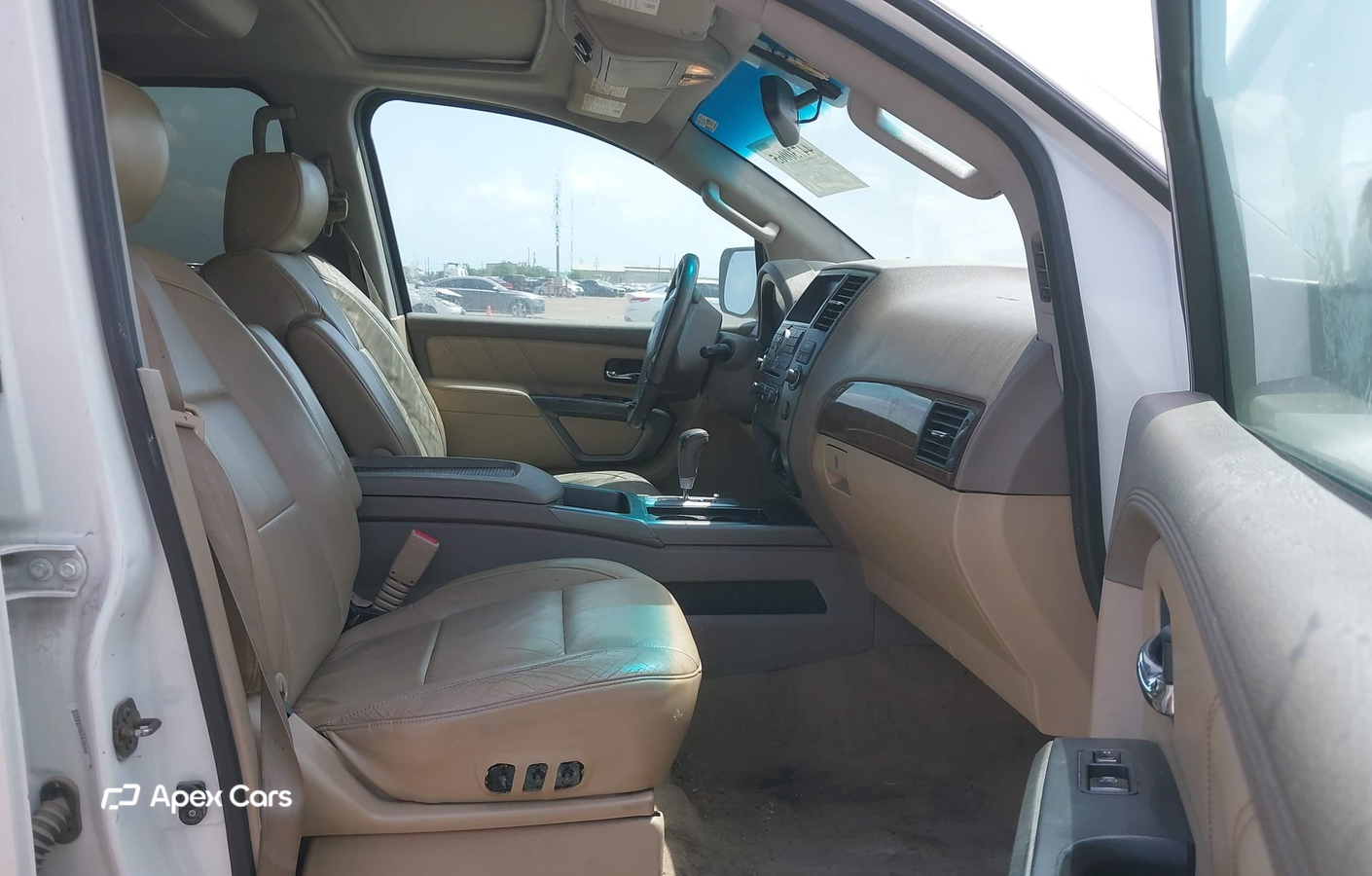 Nissan Armada 2015