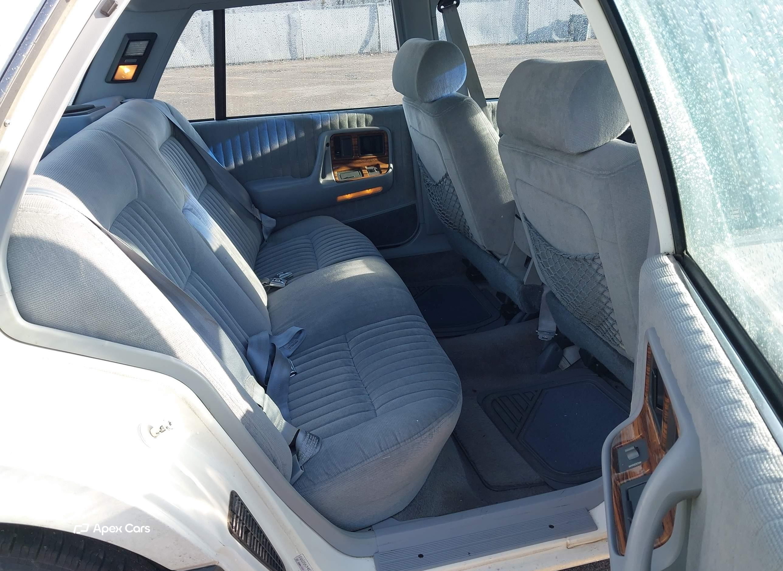 Pontiac Bonneville 1990