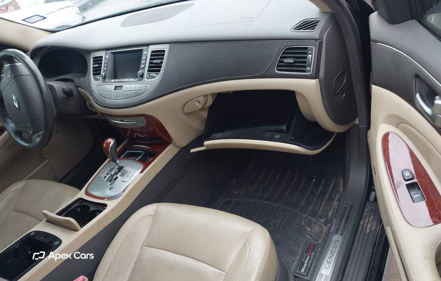 Hyundai Genesis 2012