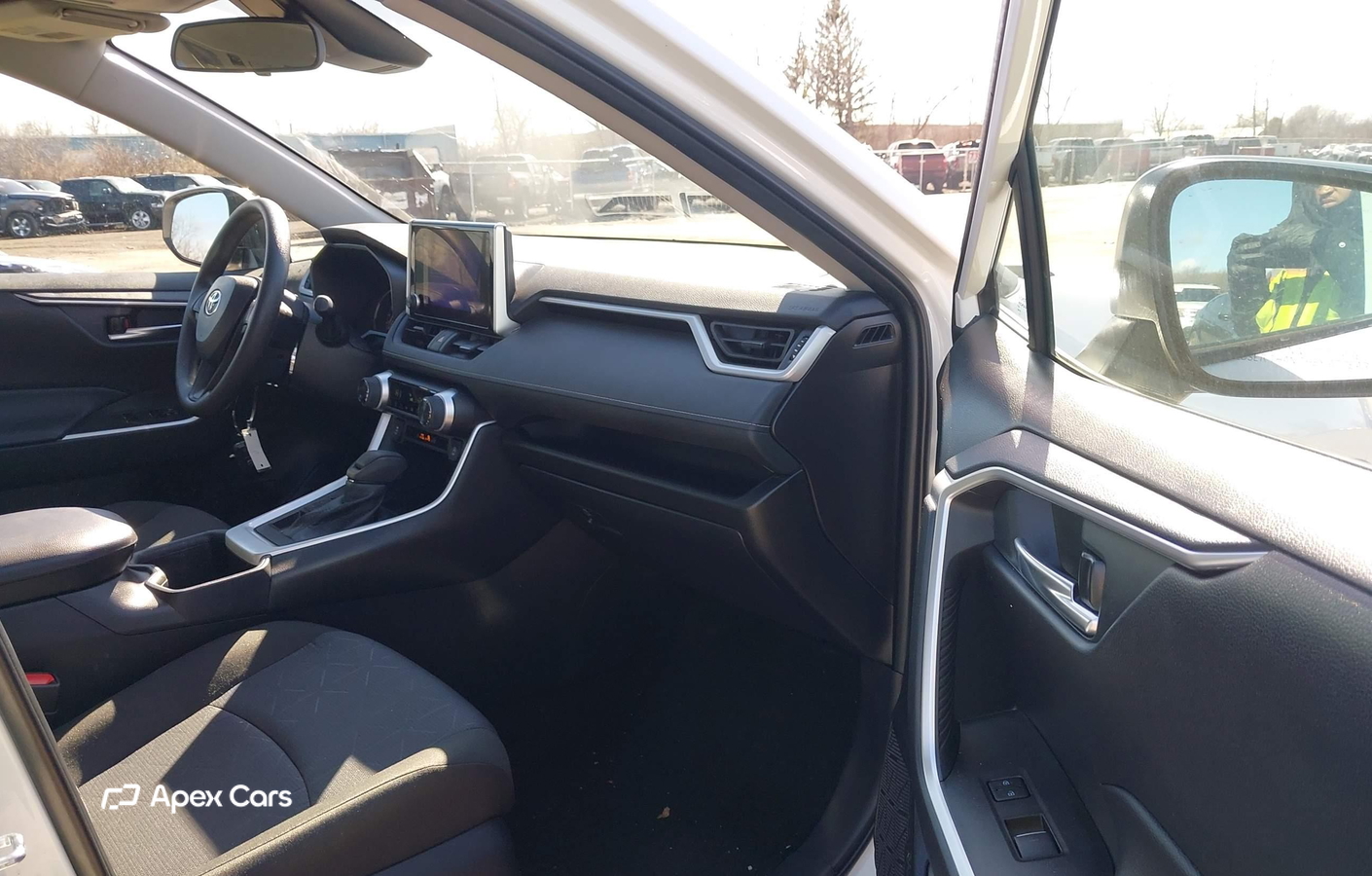 Toyota RAV 4 2025
