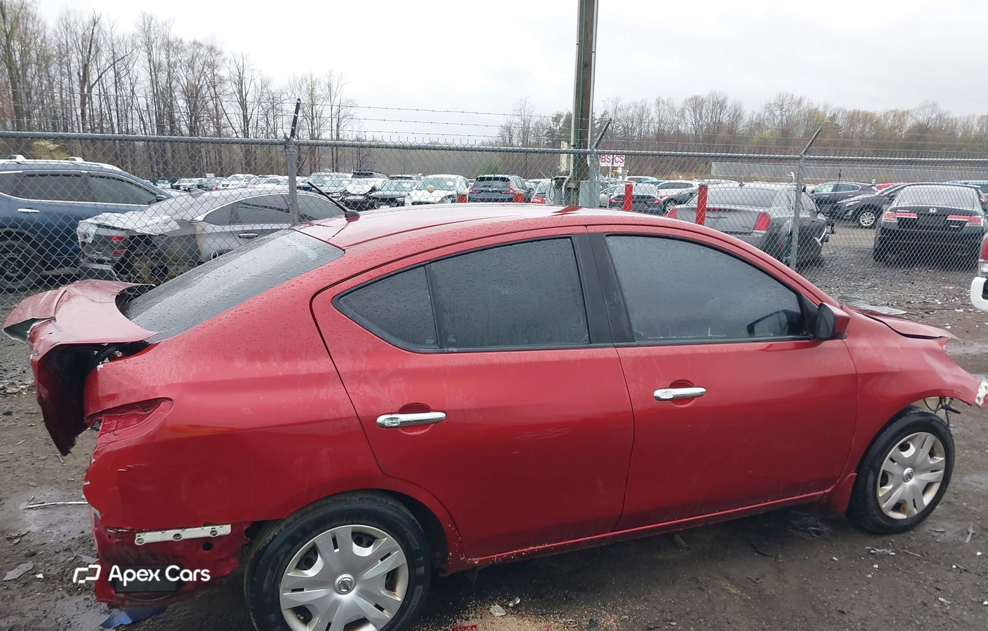Nissan Versa 2016