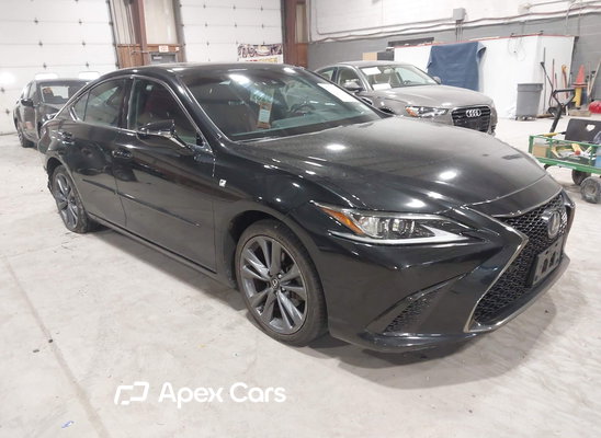 2020 Lexus ES - Image 1 of 5