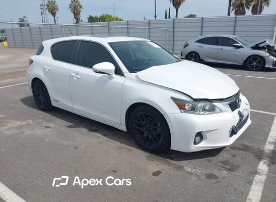 2013 Lexus CT - Image 1 of 5
