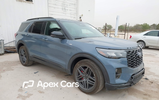 Ford Explorer 2026 - Image 1 of 16