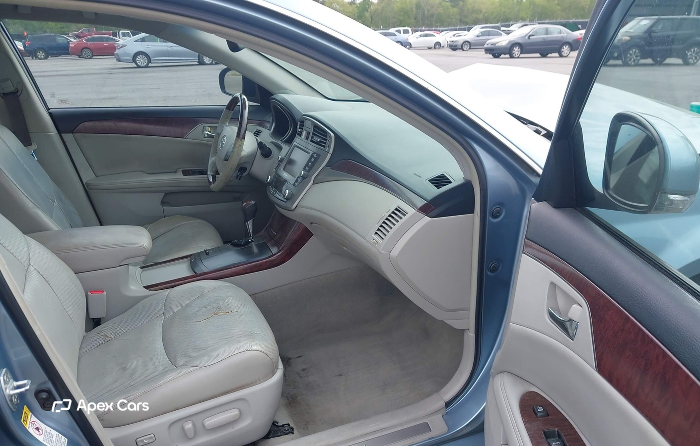 Toyota Avalon 2011
