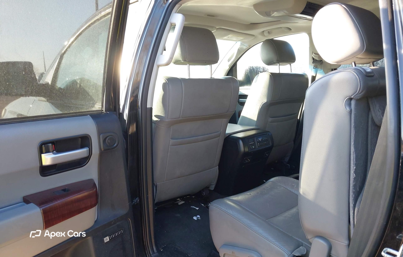 Toyota Sequoia 2012