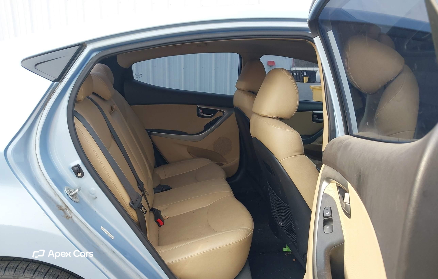 Hyundai Elantra 2012
