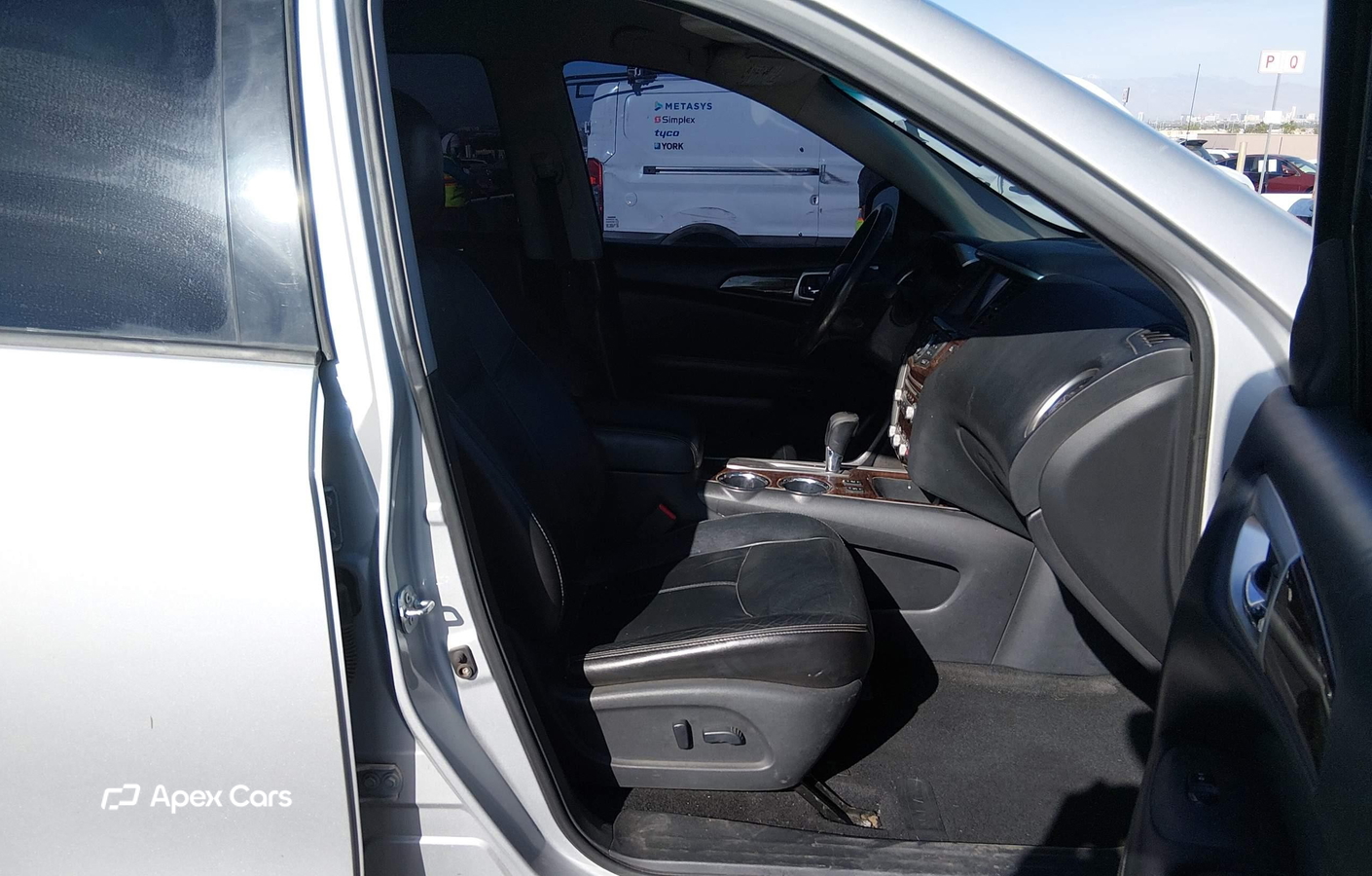 Nissan Pathfinder 2013