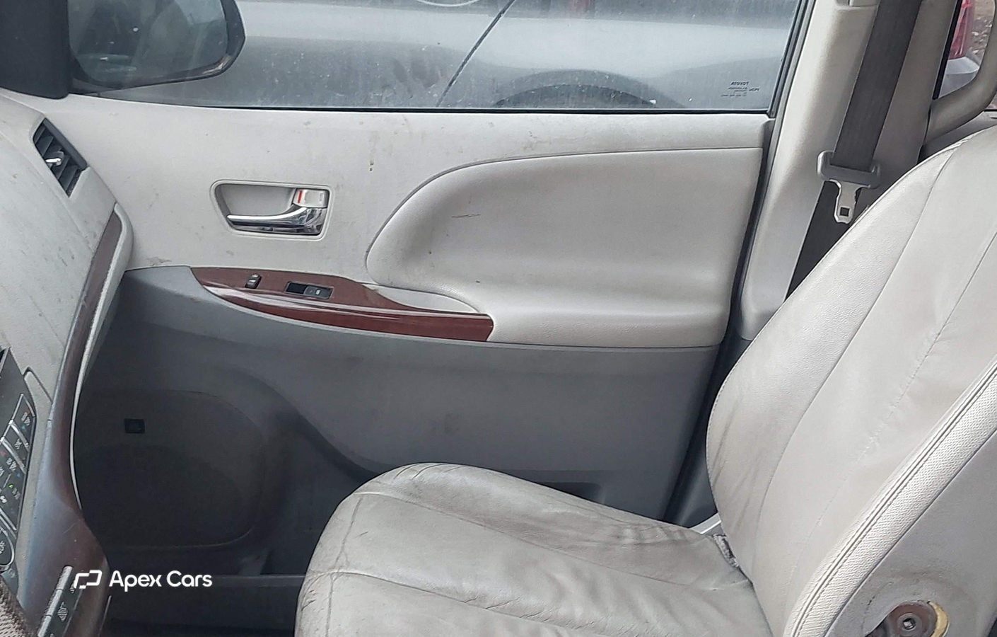Toyota Sienna 2012