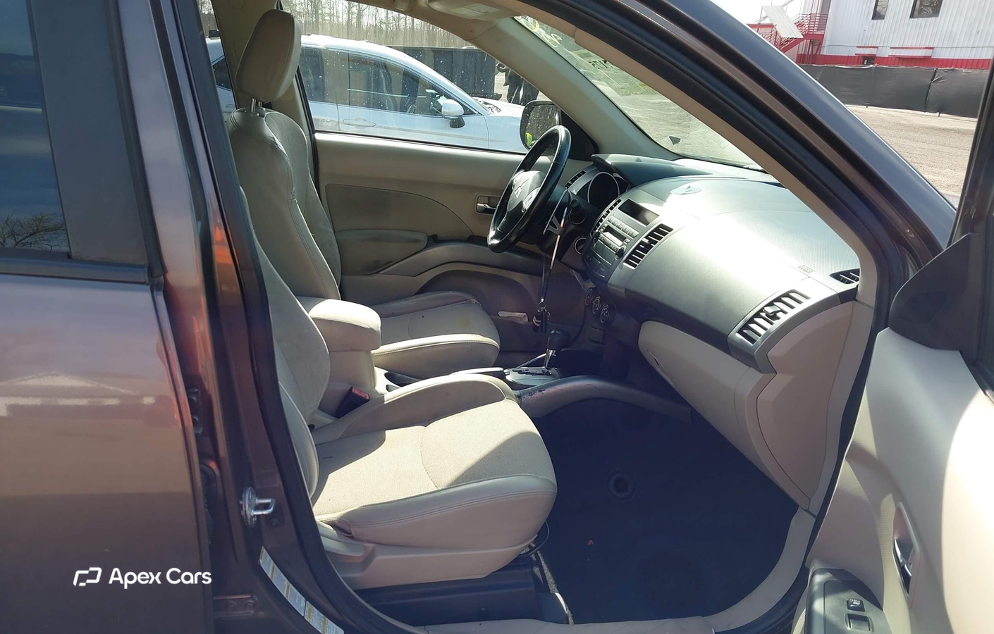 Mitsubishi Outlander 2010