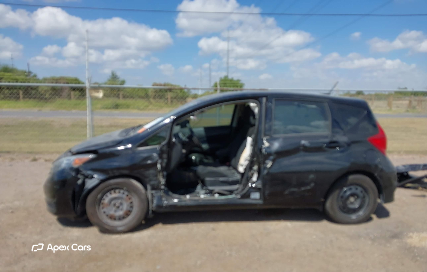 Nissan Versa 2017