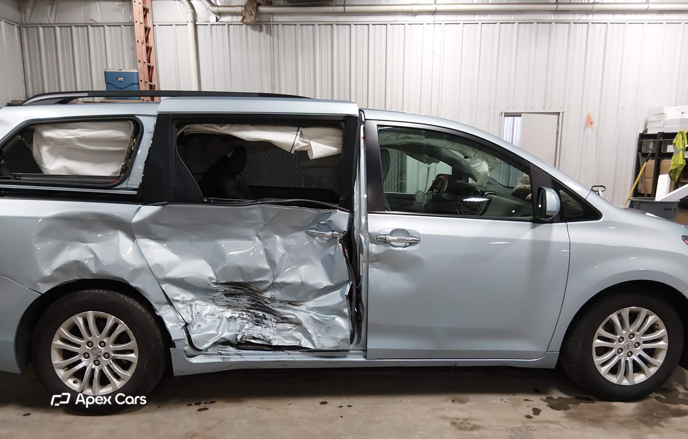 Toyota Sienna 2015