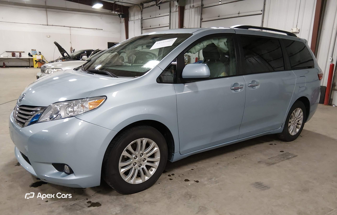 Toyota Sienna 2015