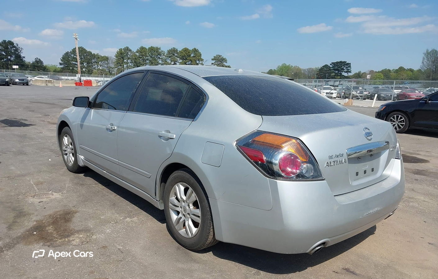 Nissan Altima 2012