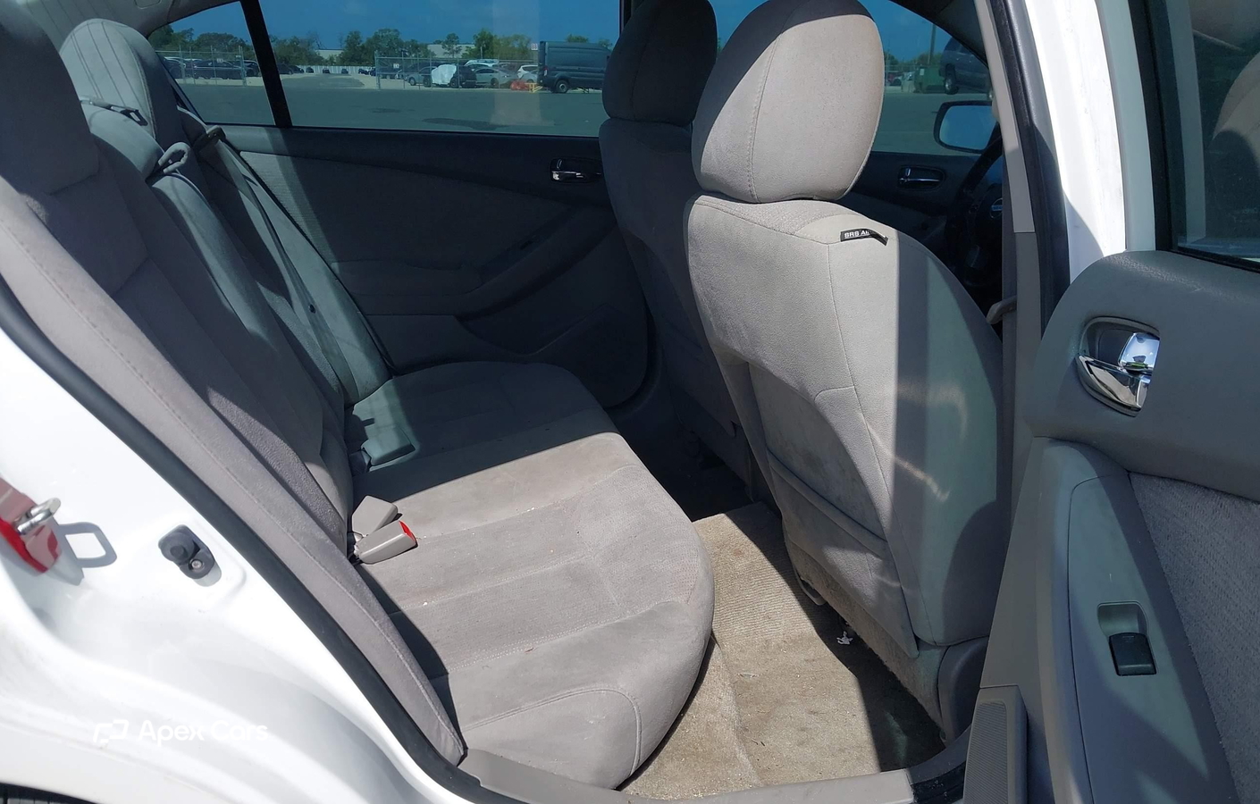 Nissan Altima 2012