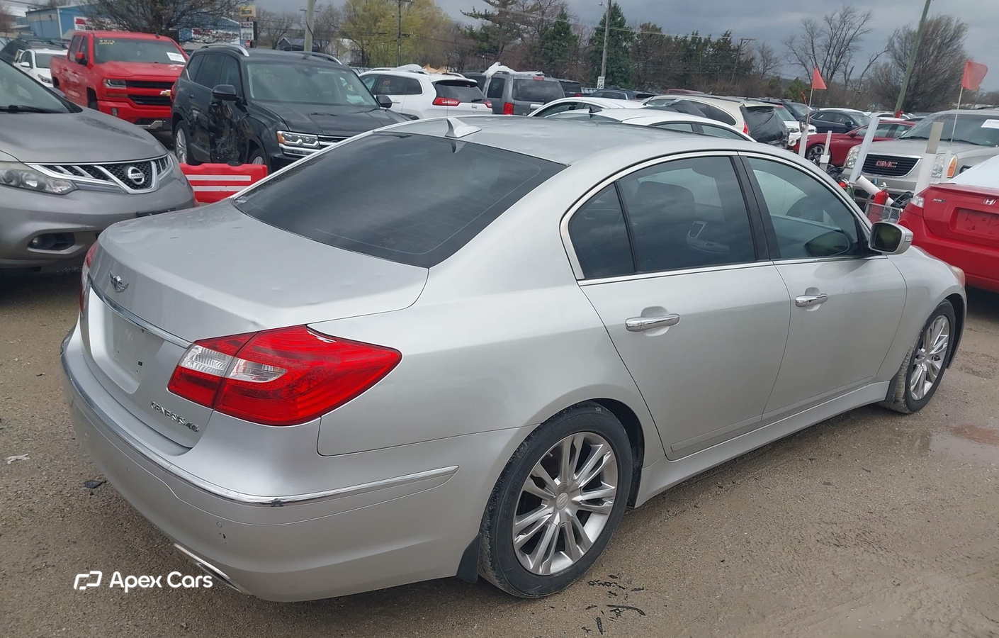 Hyundai Genesis 2012