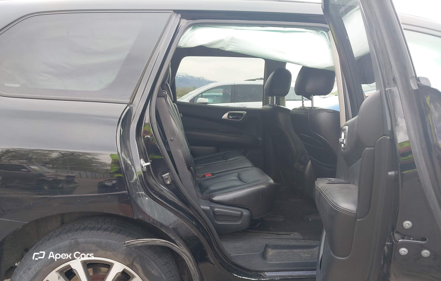 Nissan Pathfinder 2013