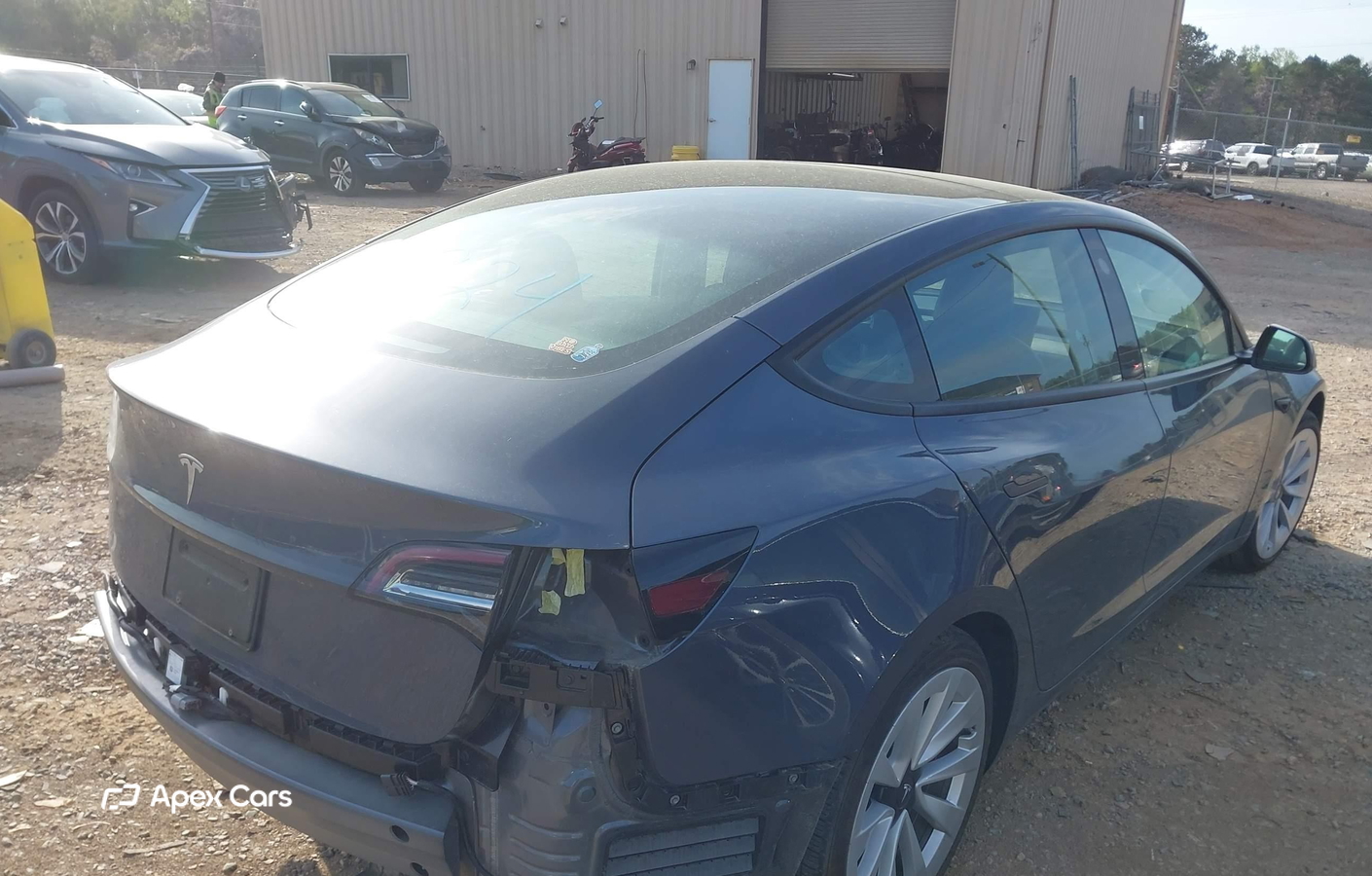 Tesla Model 3 2022