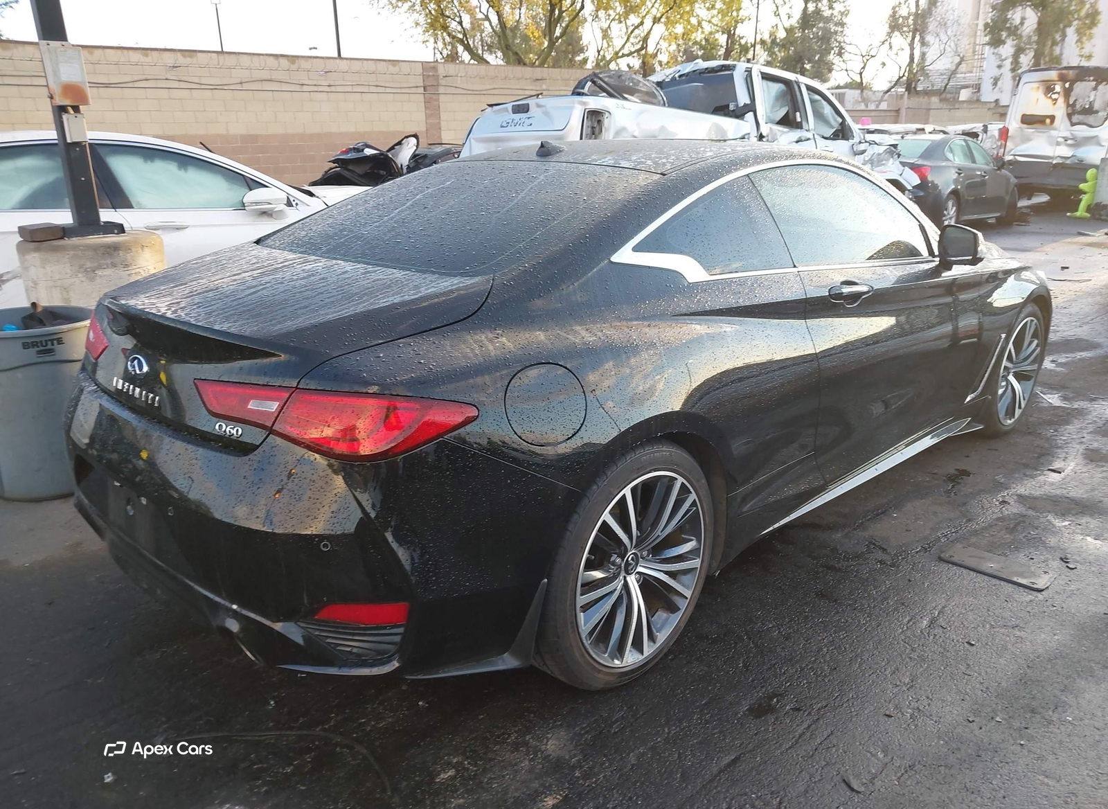 Infiniti Q60 2021