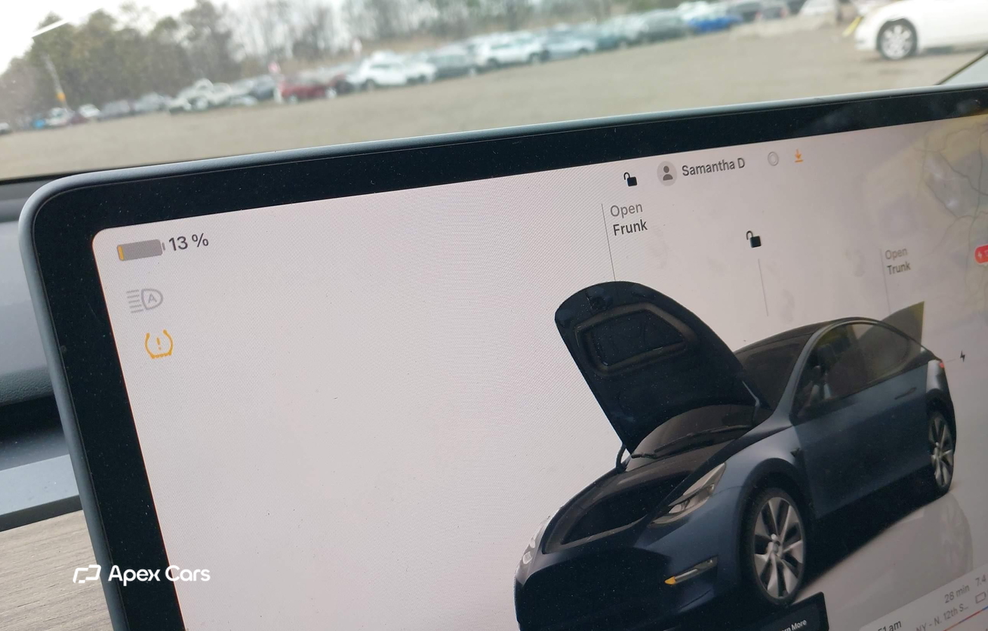 Tesla Model Y 2024