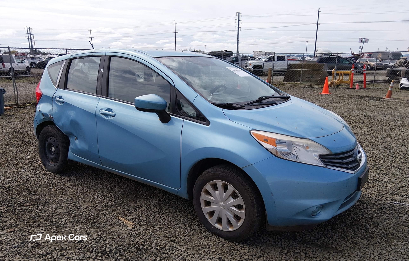 Nissan Versa 2015