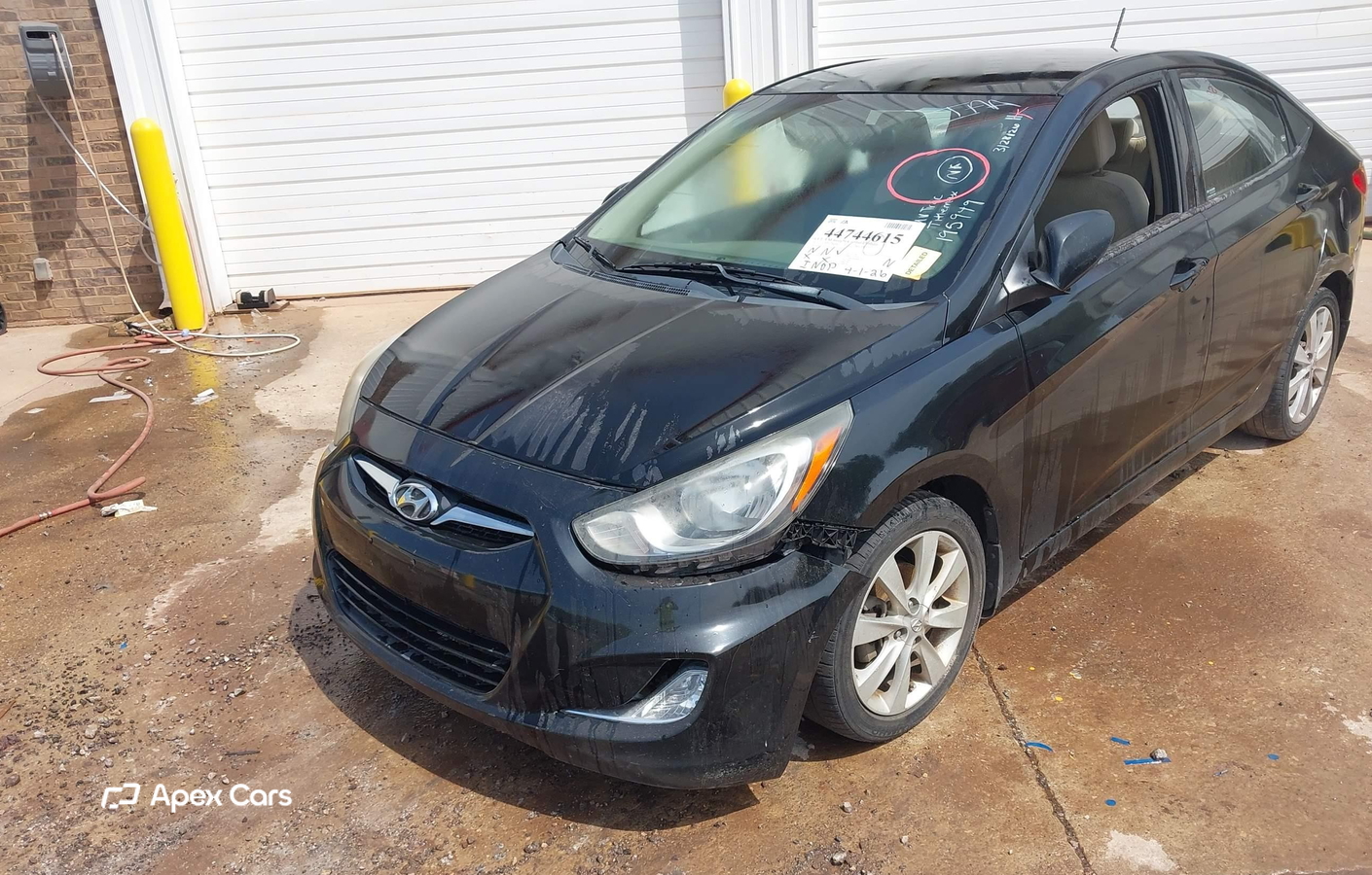 Hyundai Accent 2012