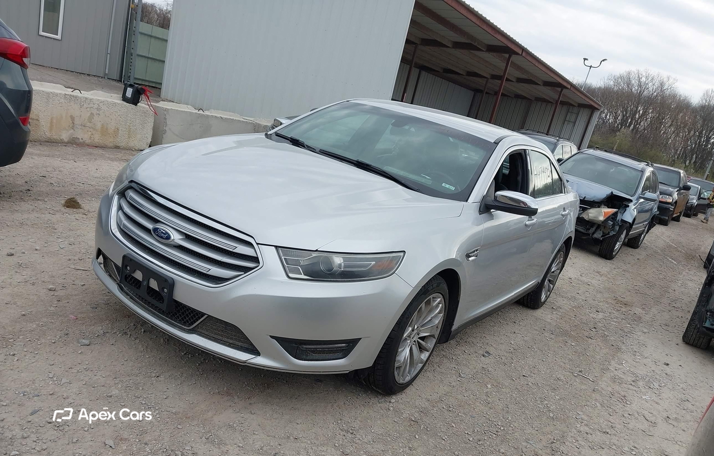 Ford Taurus 2015