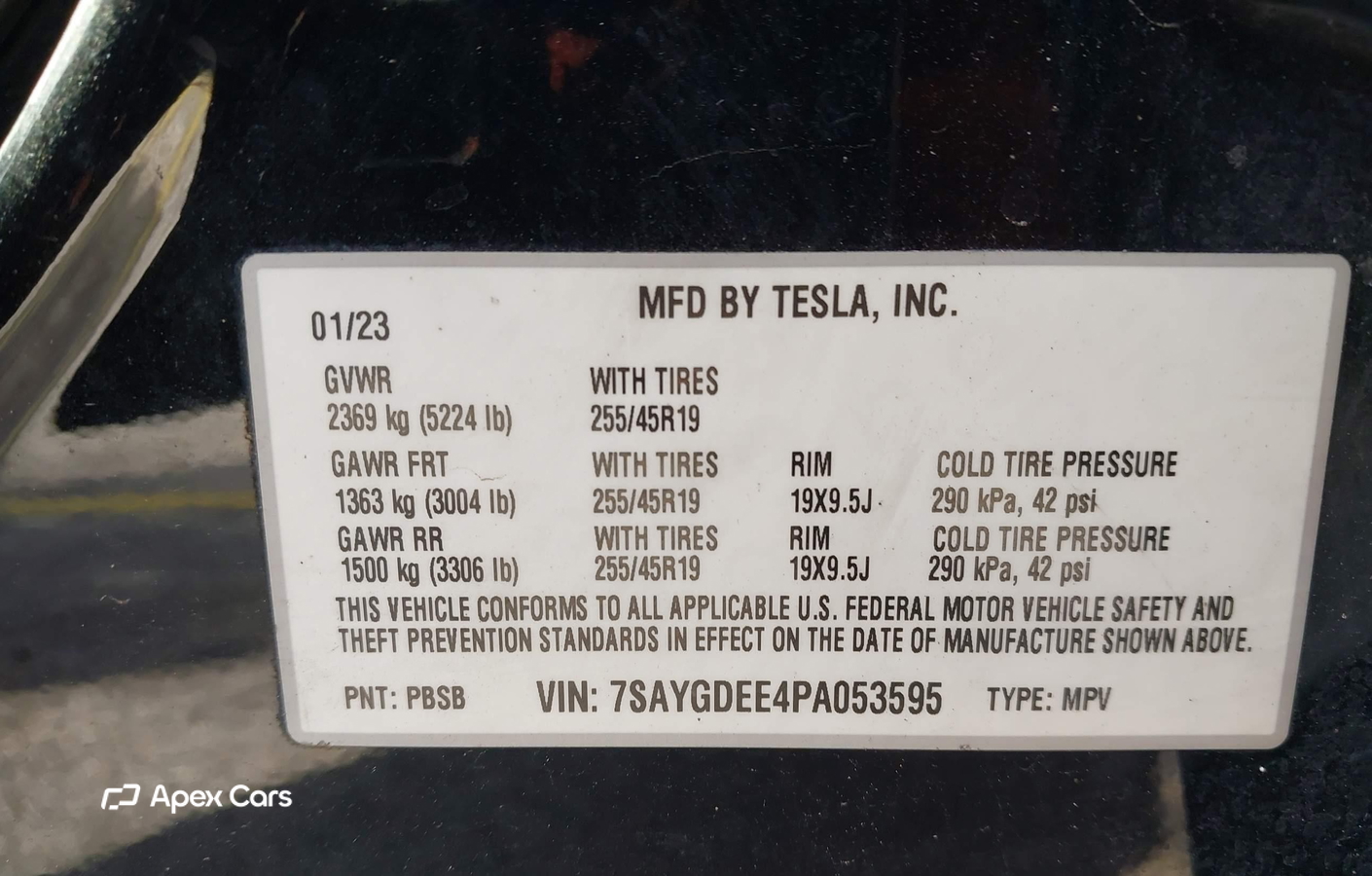 Tesla Model Y 2023