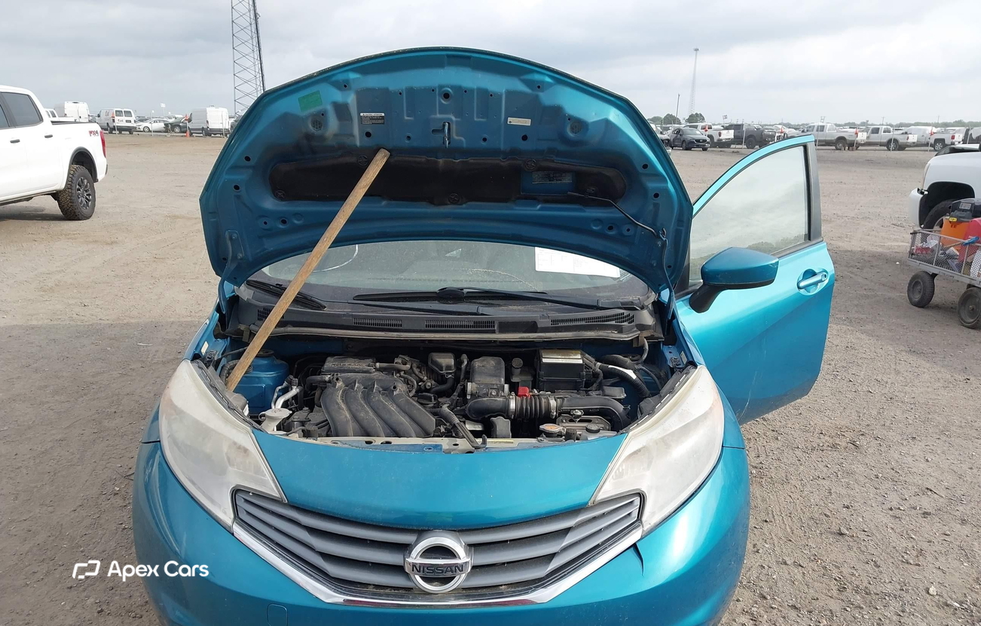 Nissan Versa 2016