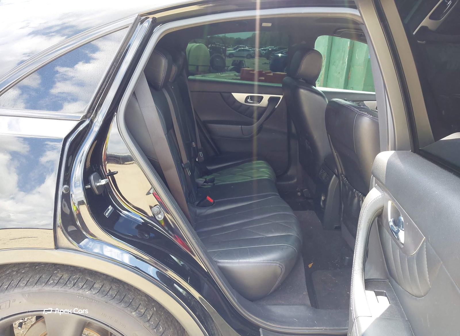 Infiniti QX70 2016
