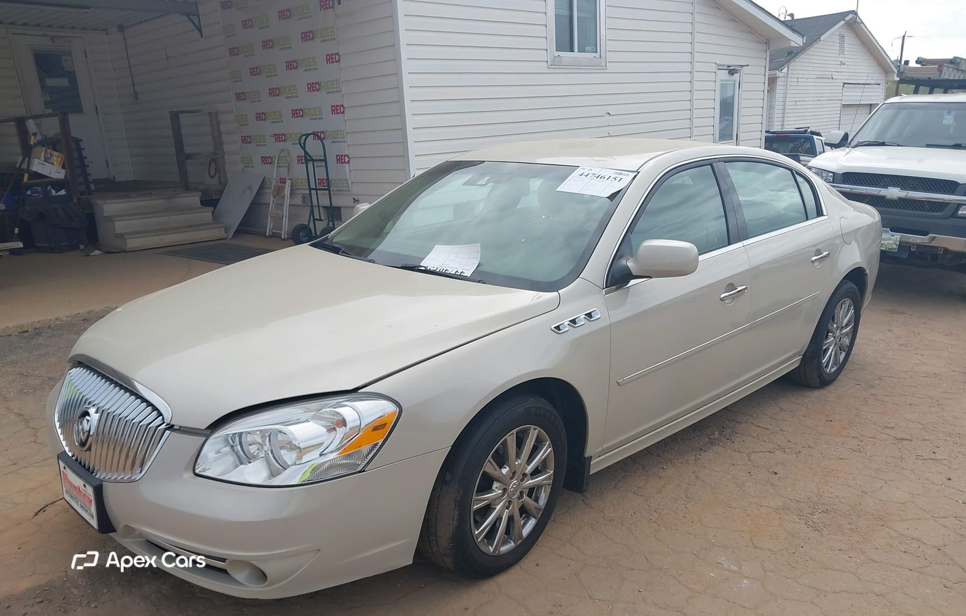 Buick Lucerne 2011