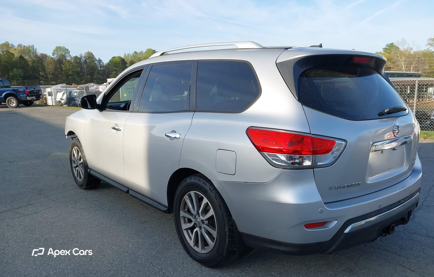 Nissan Pathfinder 2014