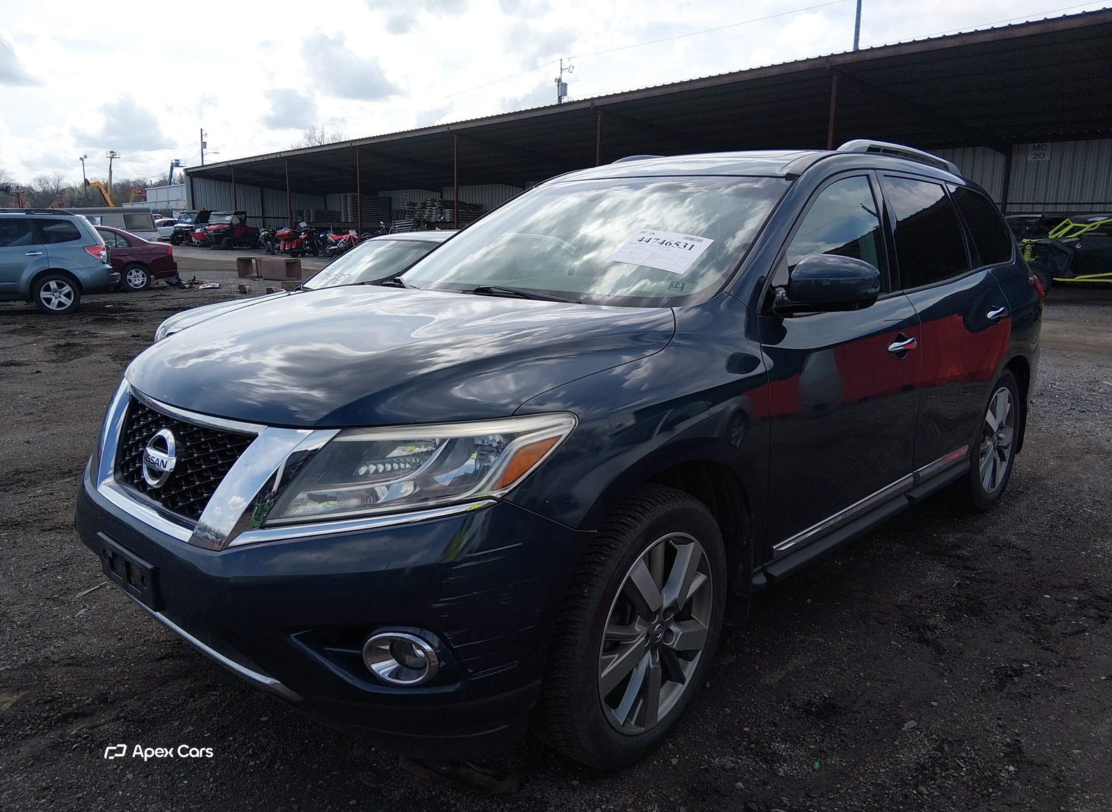 Nissan Pathfinder 2013