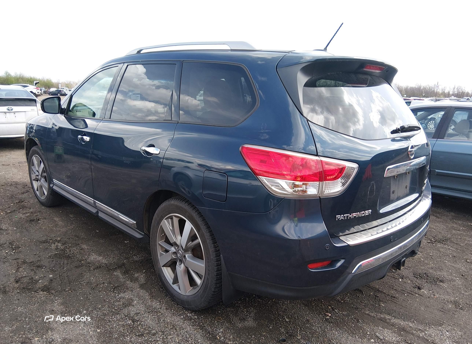 Nissan Pathfinder 2013
