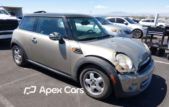 MINI Cooper 2011 - Image 1 of 11