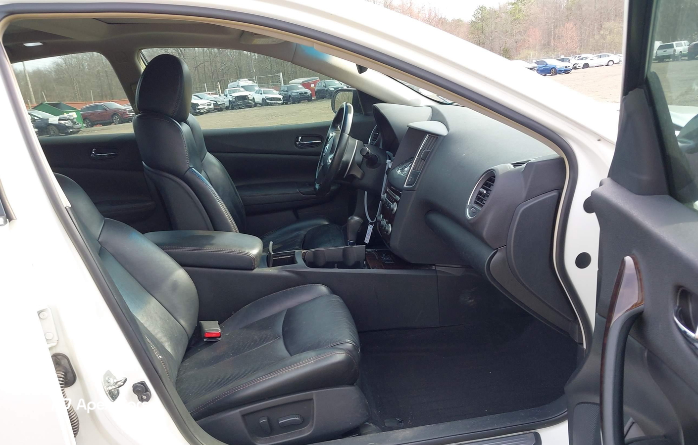Nissan Maxima 2011
