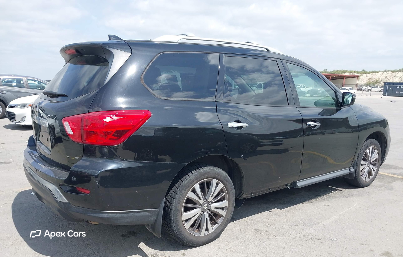 Nissan Pathfinder 2019