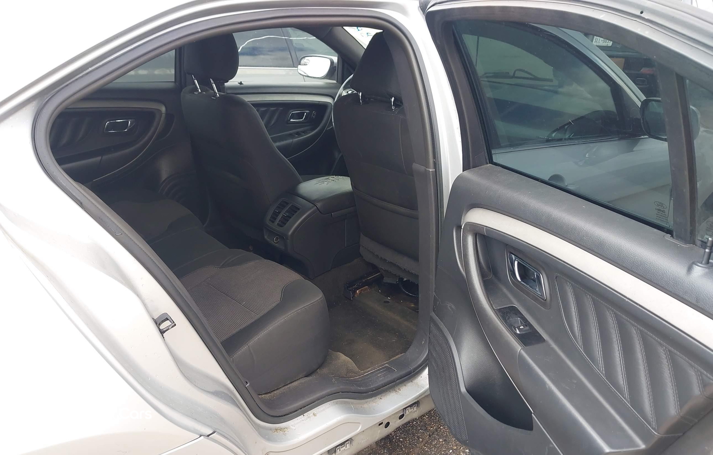 Ford Taurus 2015